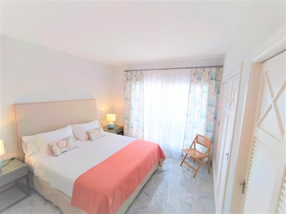 Gaviotas 3 Bedrooms Puerto Banus-marbella Apartment *