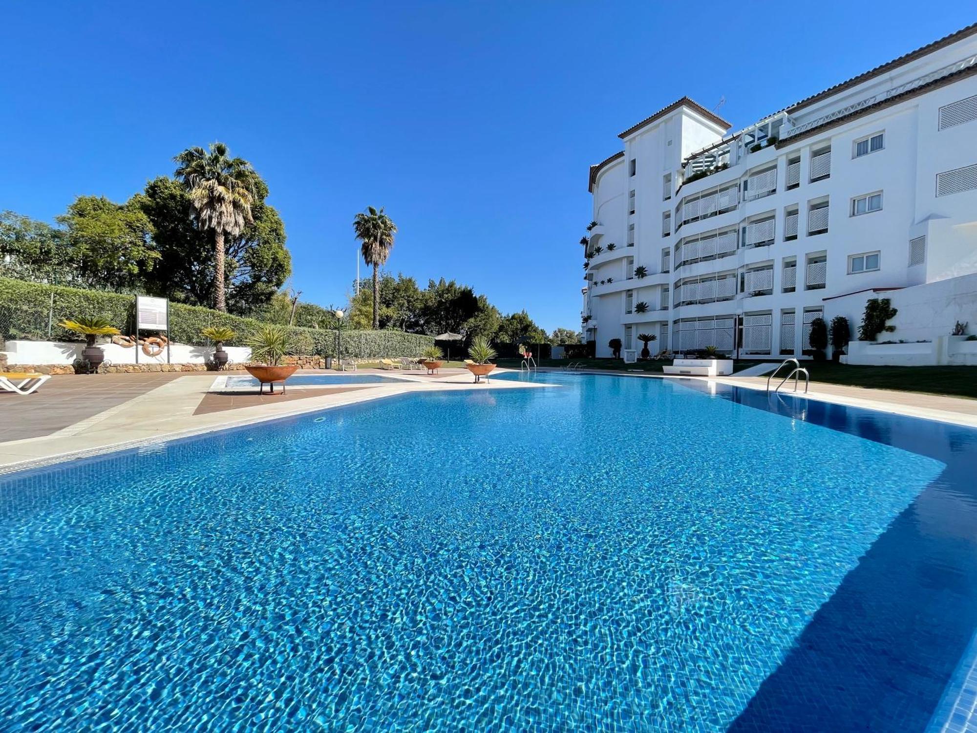 Apartment Gaviotas 3 Bedrooms Puerto Banus-marbella *